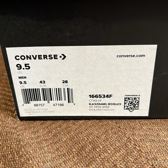 Men’s Converse All Star “ Seek Peace”  HighTop Sneakers…Size 9.5 - Picture 2 of 10